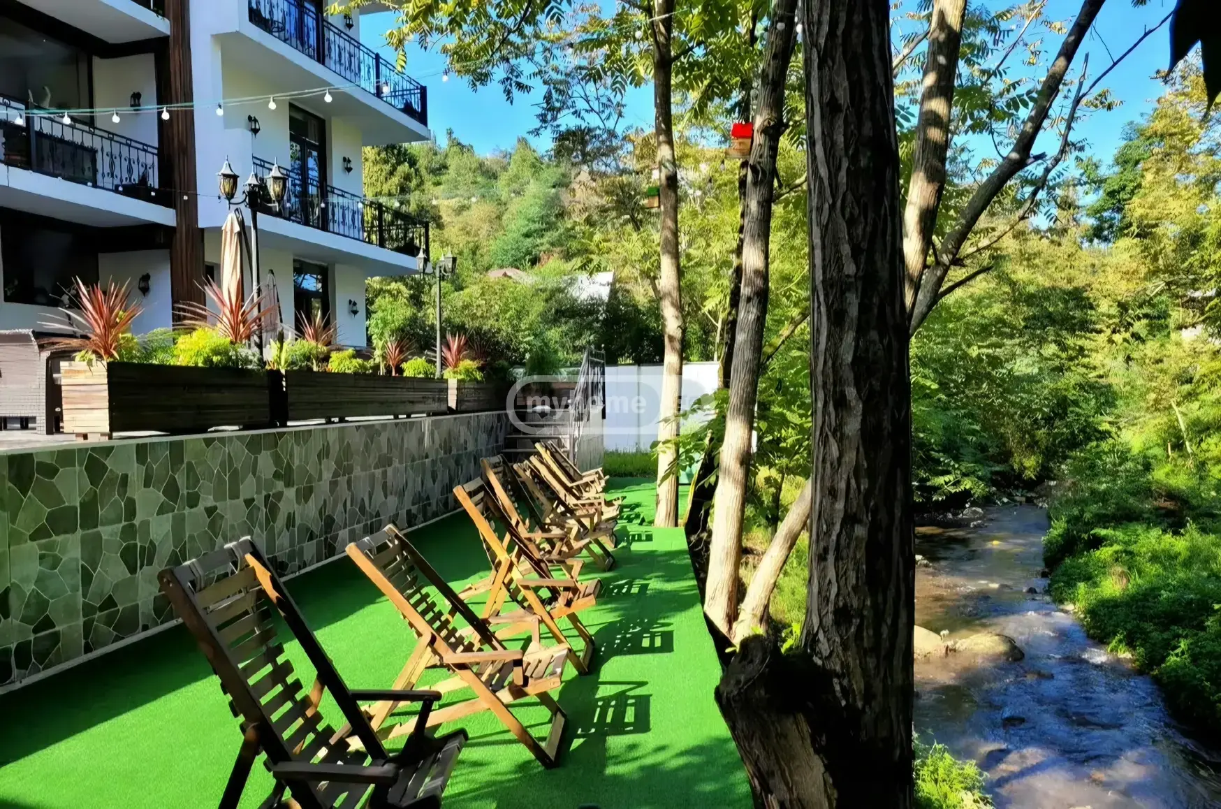 10+ Room Hotel For Rent In Makhinjauri, In Batumi view 6