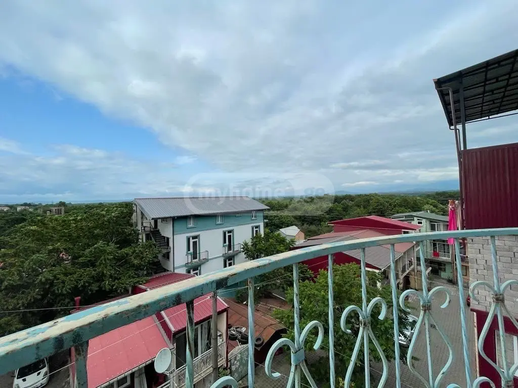 5 Room Apartment For Sale view 4