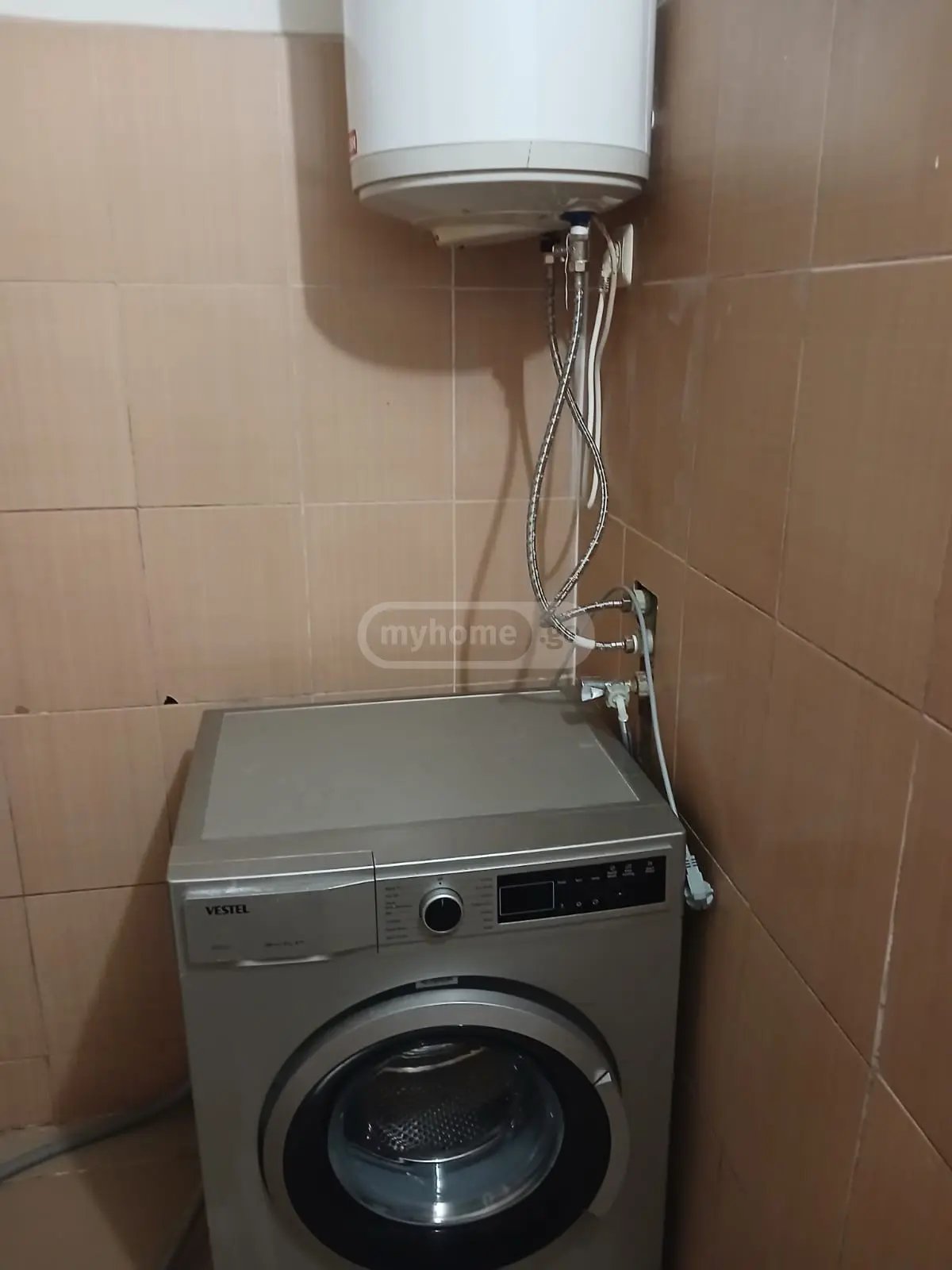 1 Room Apartment For Rent In Foti view 6