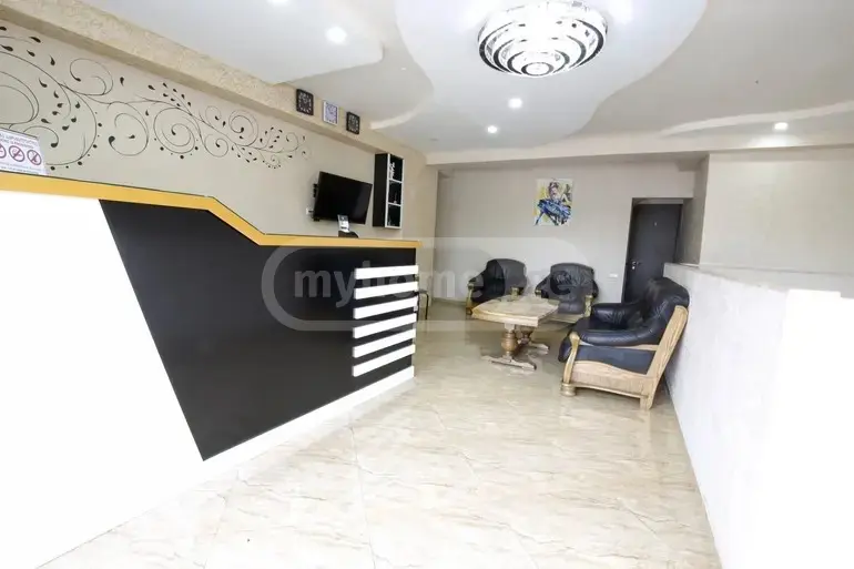 10+ Room Hotel For Rent In Didube view 4