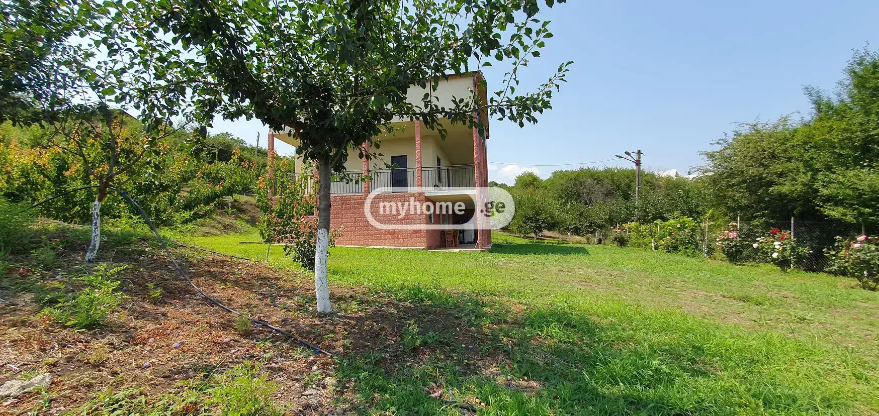 7 Room Country House For Sale view 3