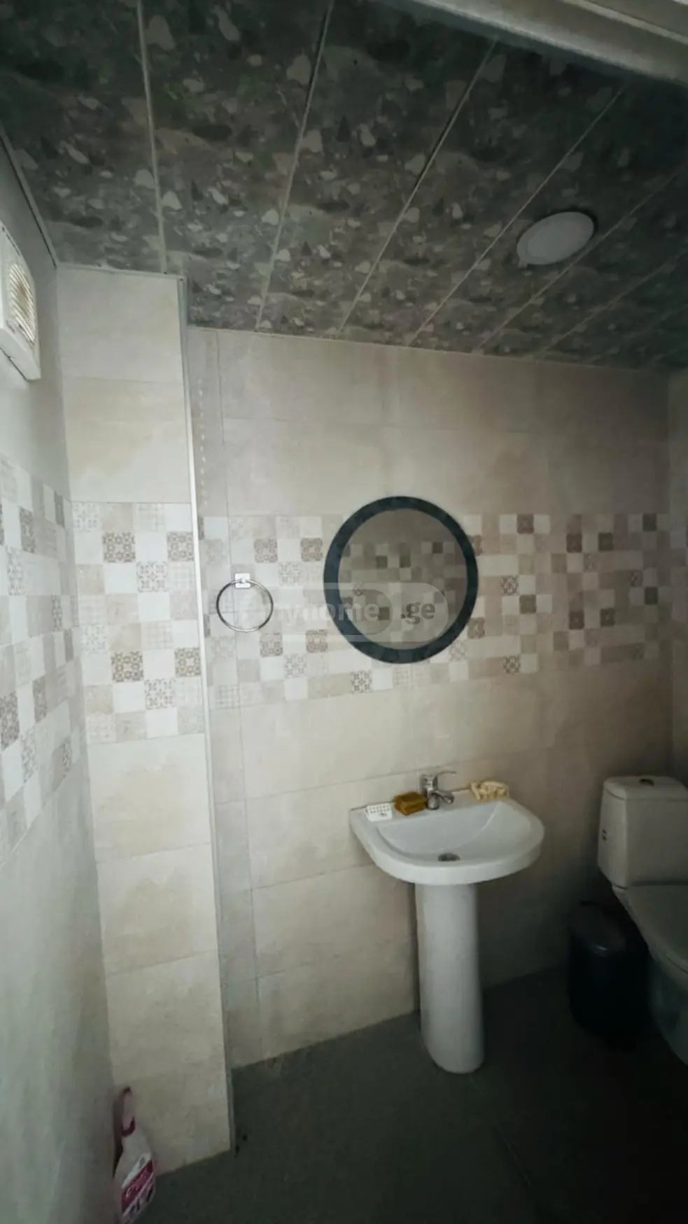 Universal Commercial Area For Rent In Telavi view 3
