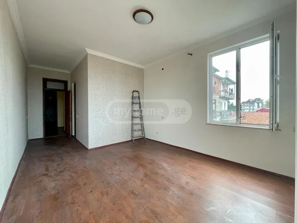 5 Room Apartment For Sale view 5