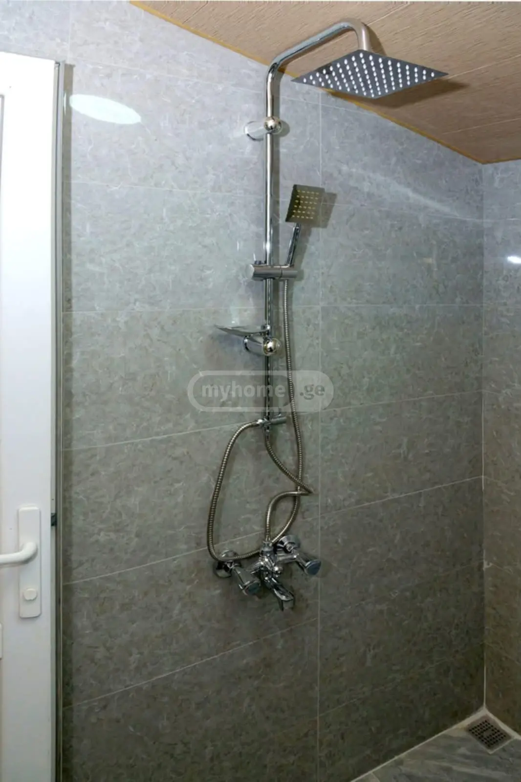 2 Room Apartment For Rent In Gori view 9