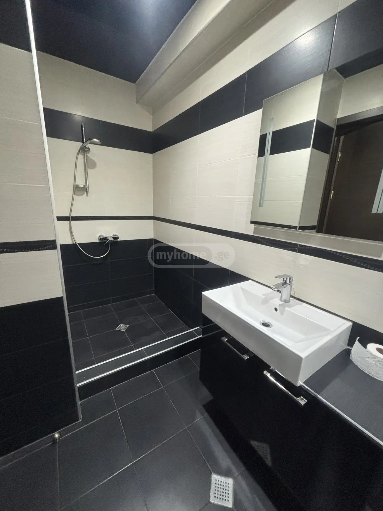 Office Commercial Area For Rent In Saburtalo view 11