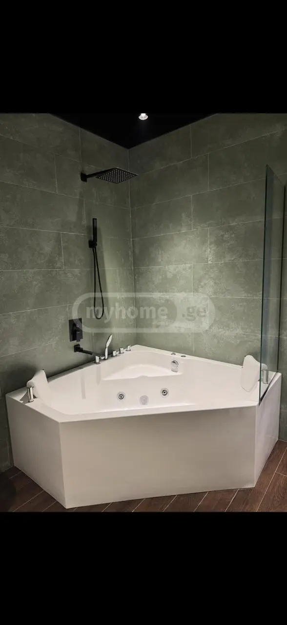 4 Room Apartment For Rent In Vake view 10