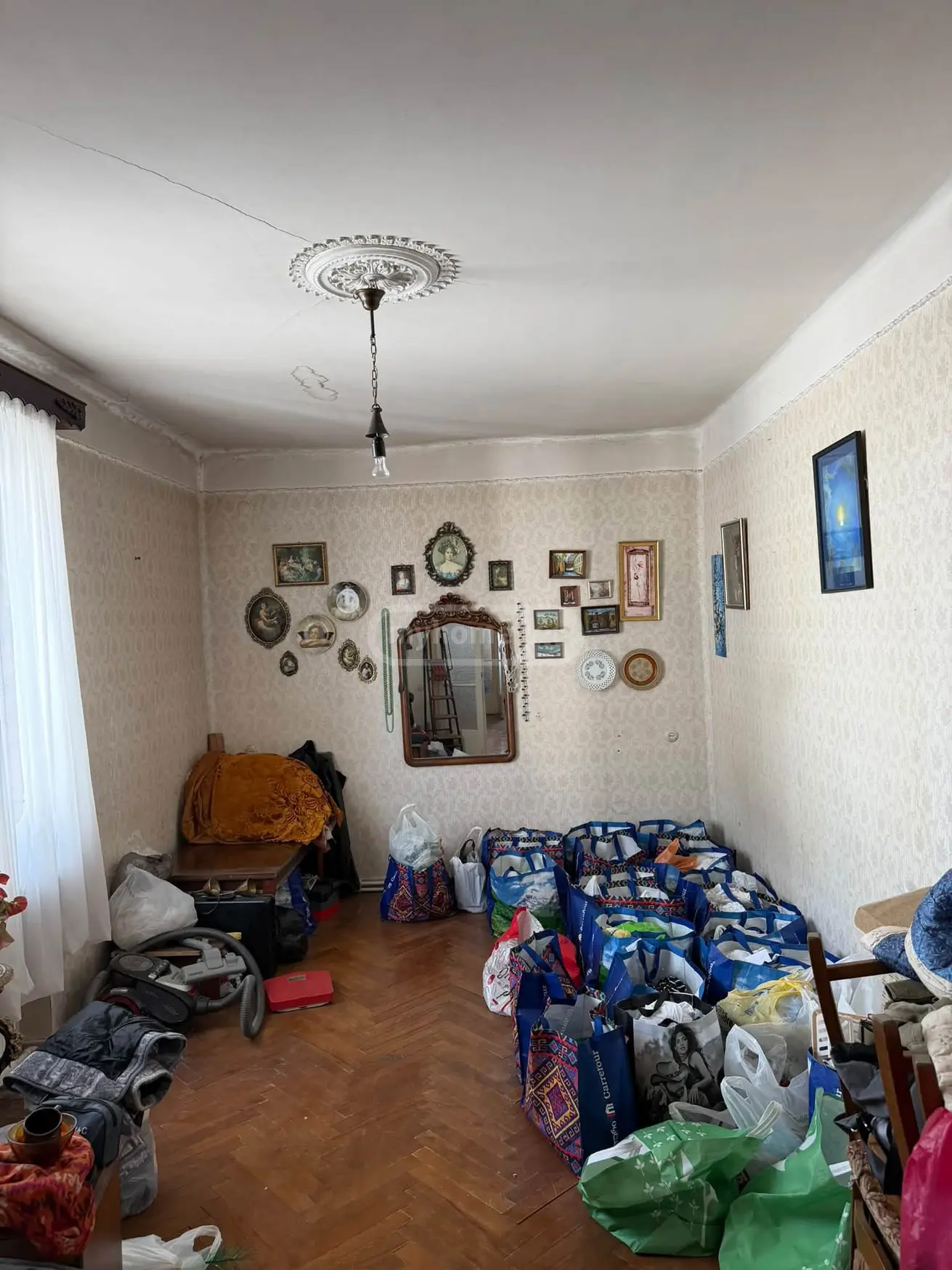 3 Room Apartment For Sale view 2