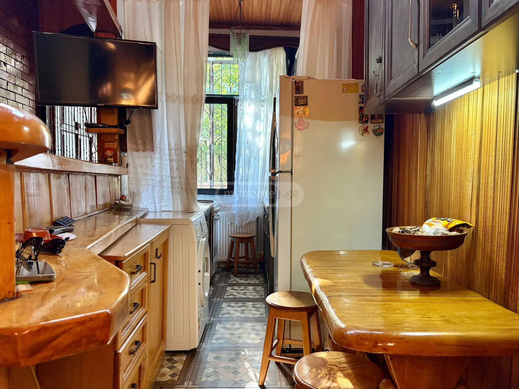 4 Room Apartment For Rent In Mtatsminda view 7