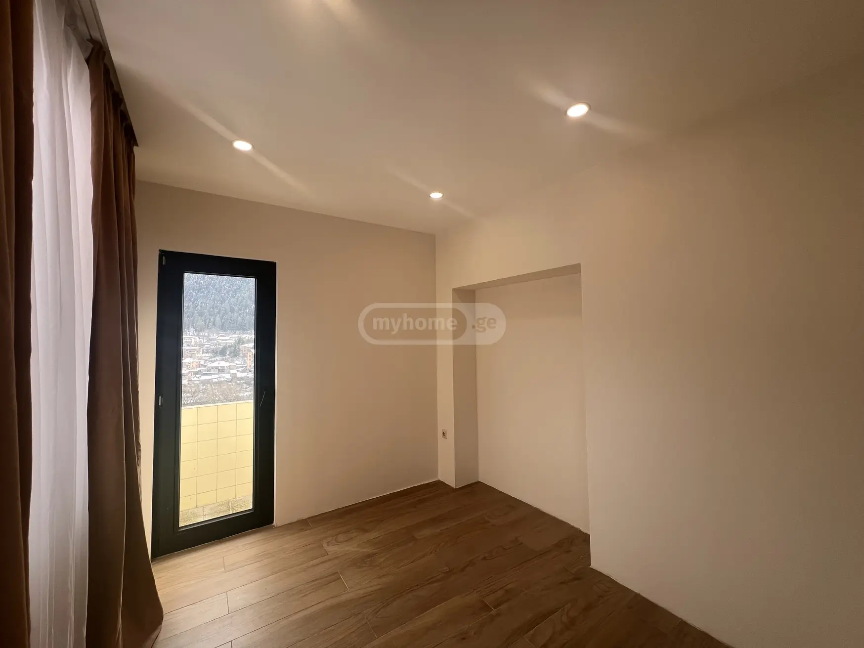 4 Room Apartment For Sale view 13