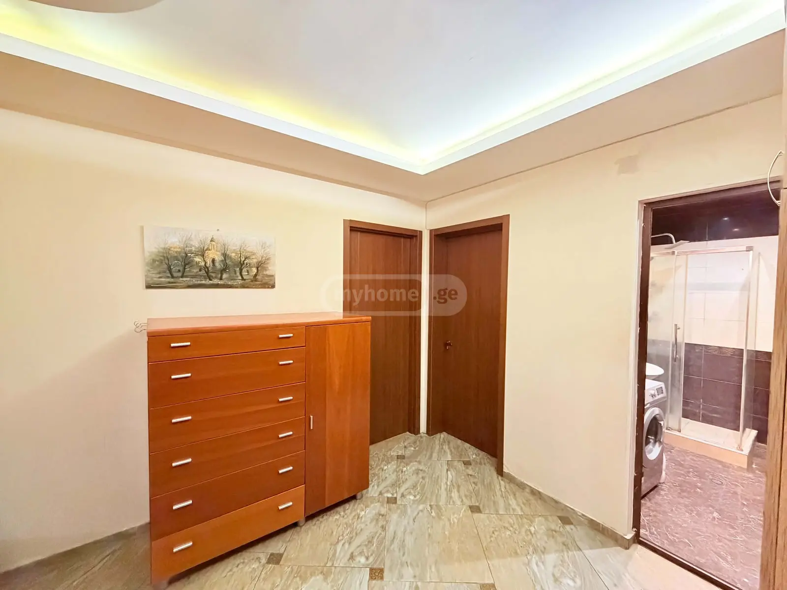 იყიდება 3-ოთახი ბინა view 13