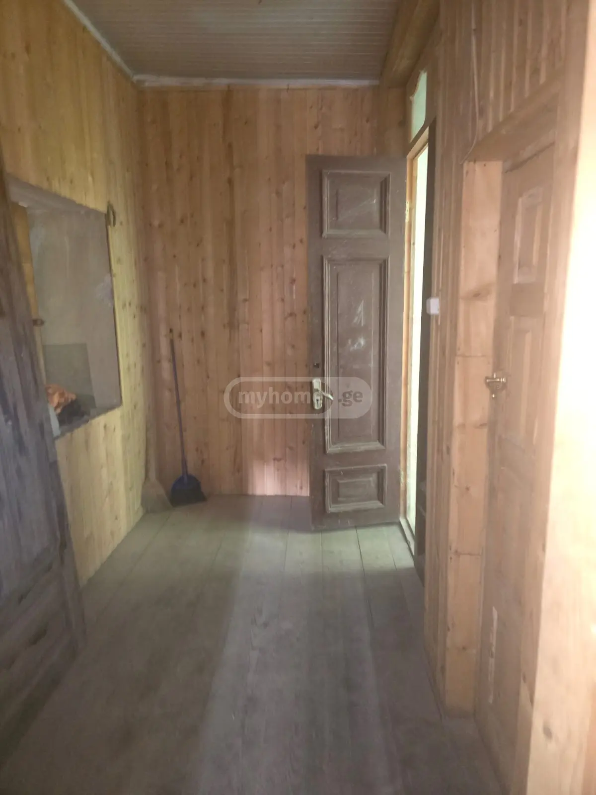3 Room Private House For Sale view 5