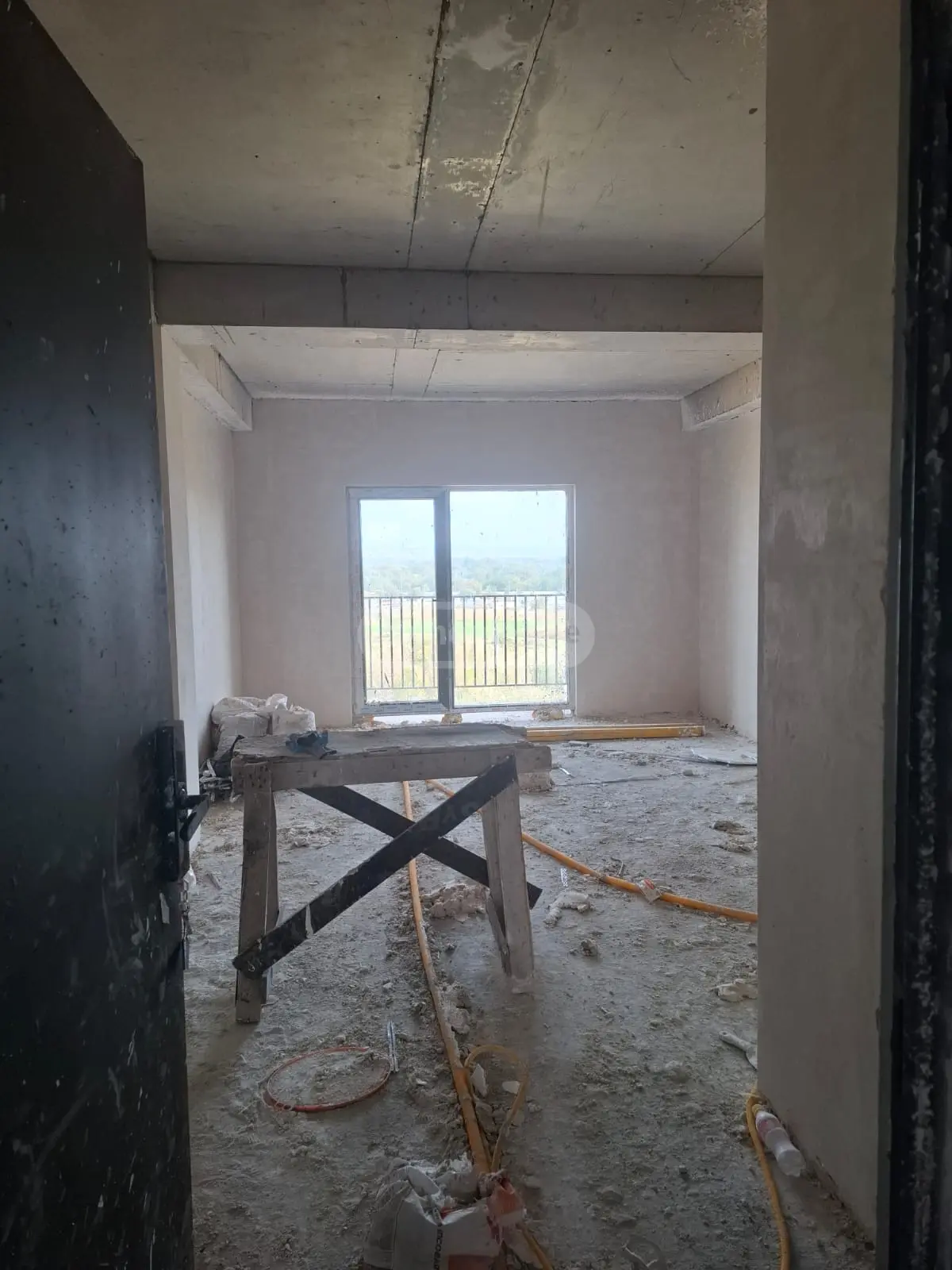1 Room Apartment For Sale view 2