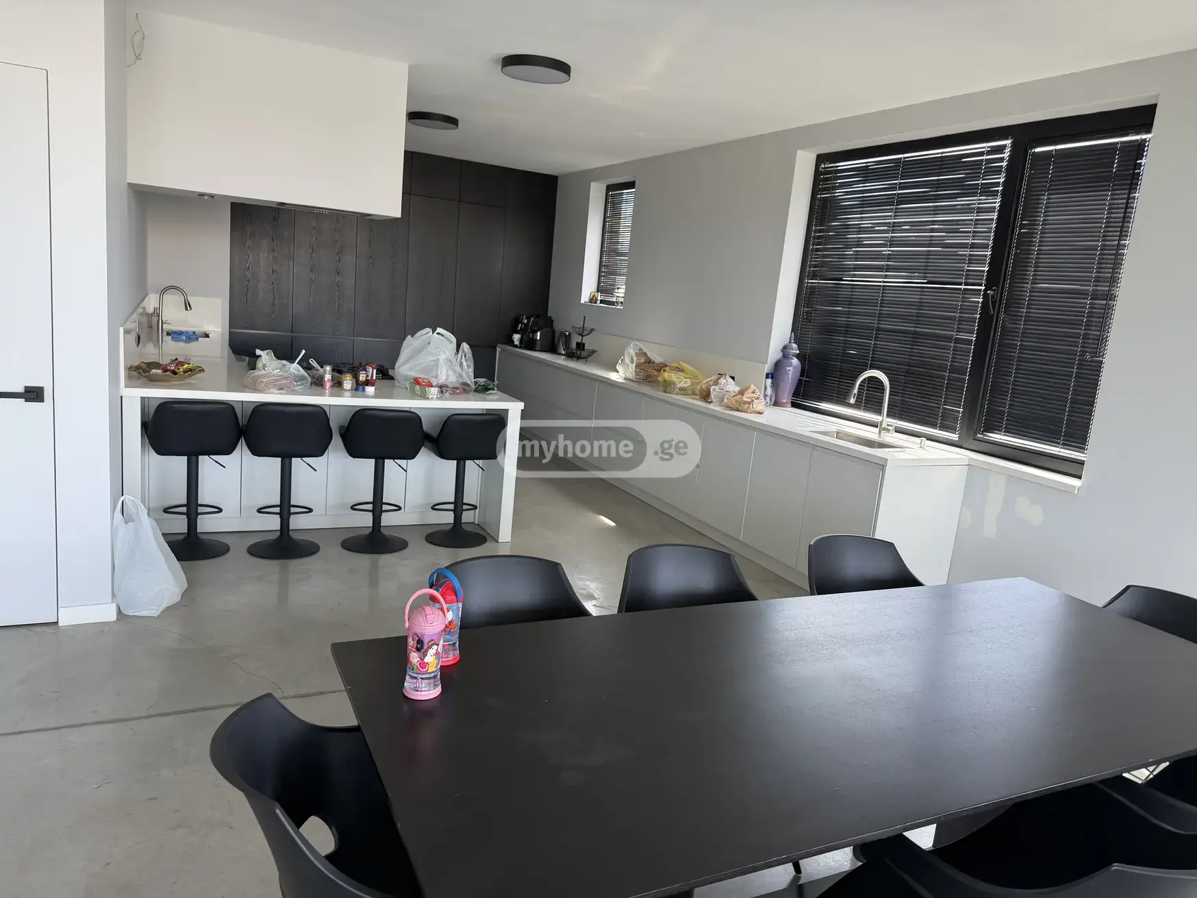 10+ Room Private House For Rent In Saguramo, In Mtskheta Municipality view 7