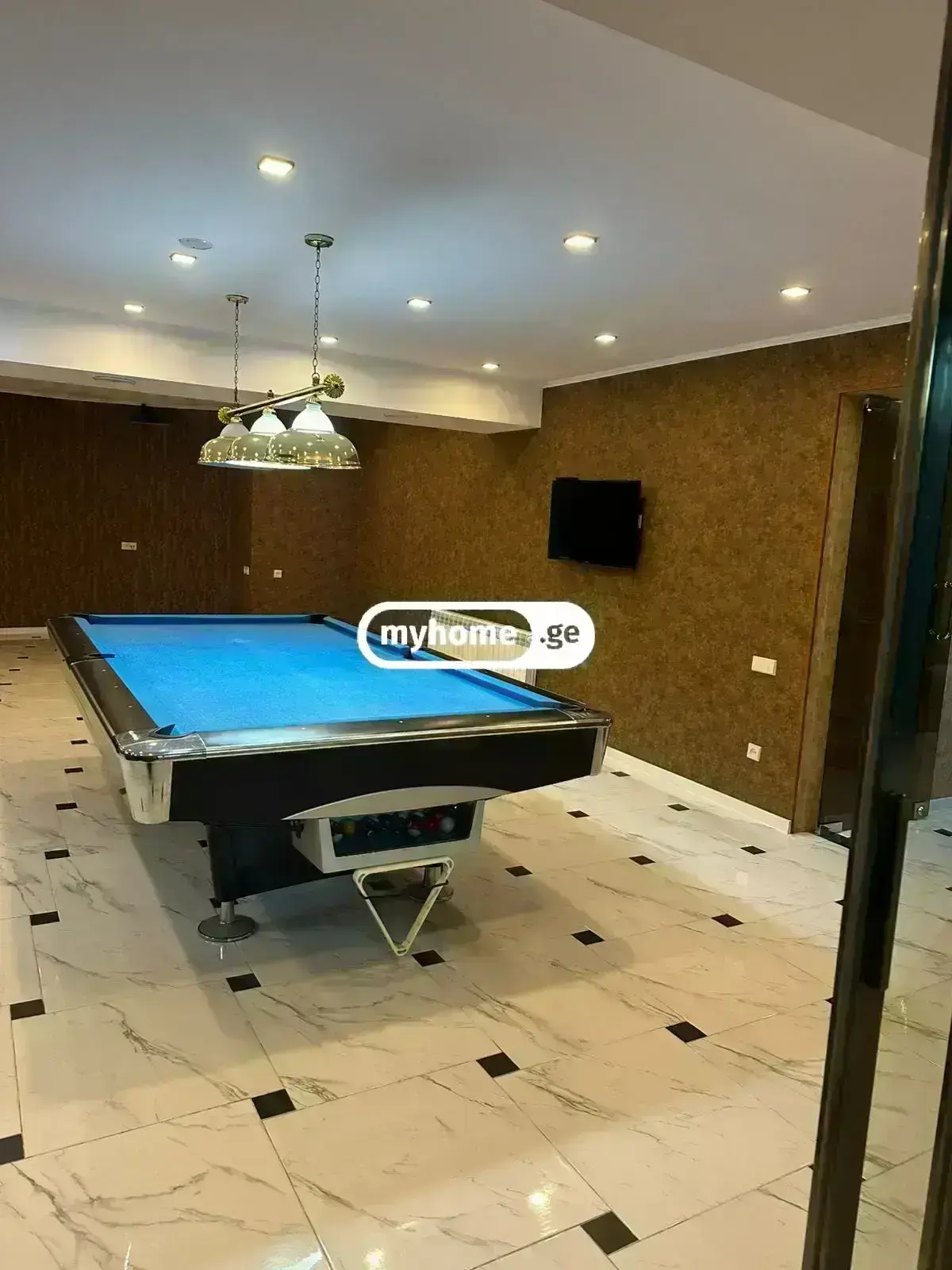 9 Room Hotel For Rent In Nadzaladevi view 5