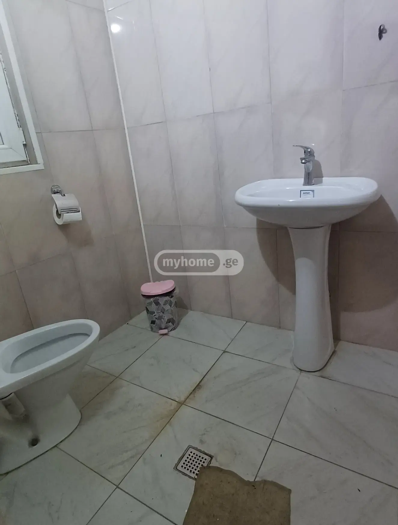 Universal Commercial Area For Rent Mepetubani, In Qutaisi view 4