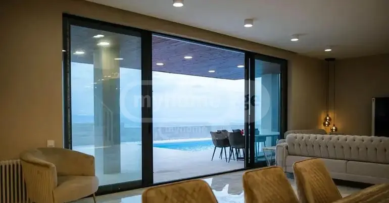 8 Room Private House For Rent In Sololaki view 7