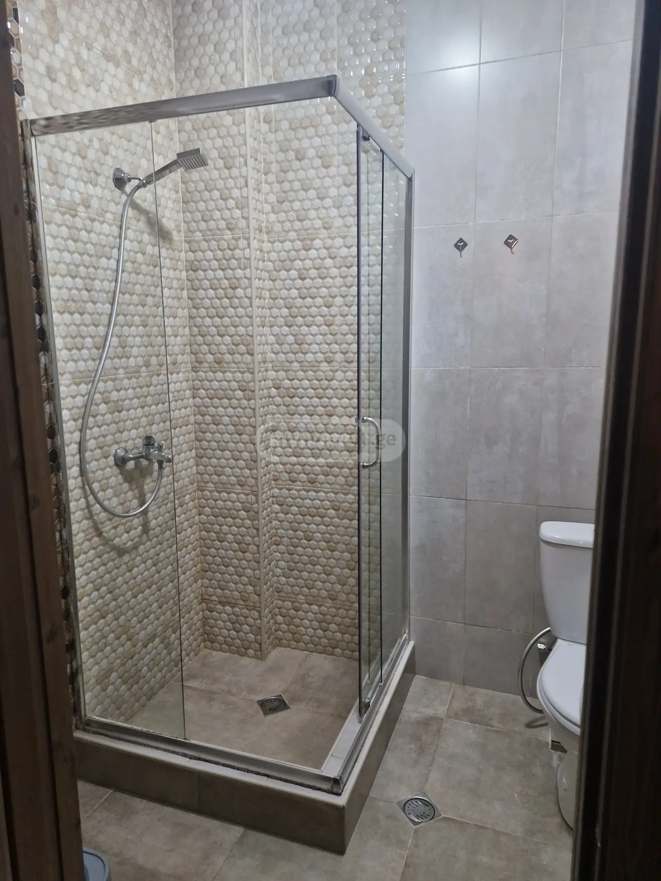 2 Room Apartment Daily Rent In Varketili view 6
