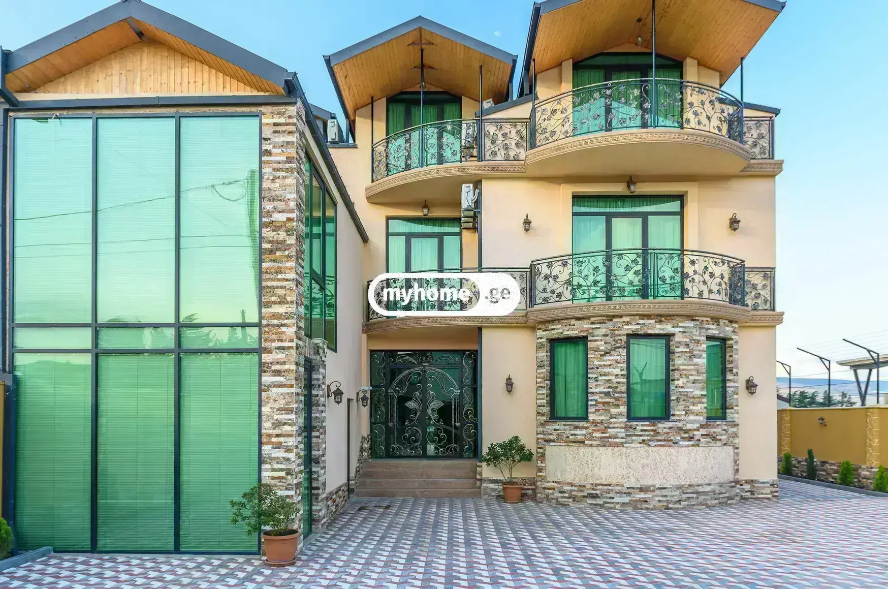 9 Room Hotel For Rent In Nadzaladevi view 1