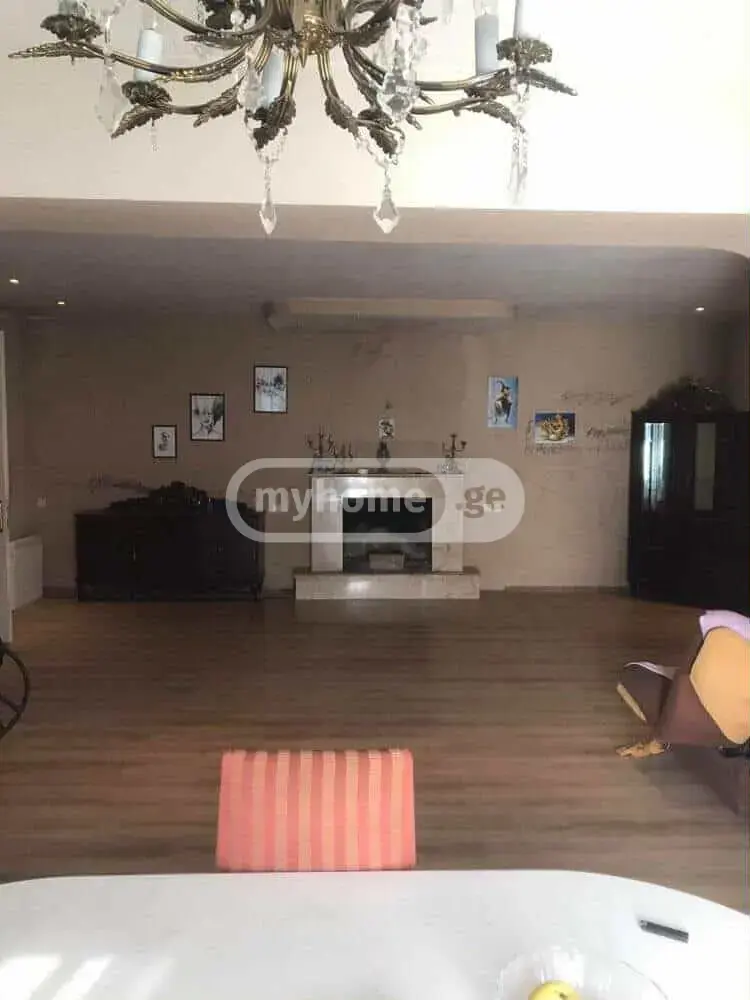 10+ Room Private House For Sale In Sololaki view 15
