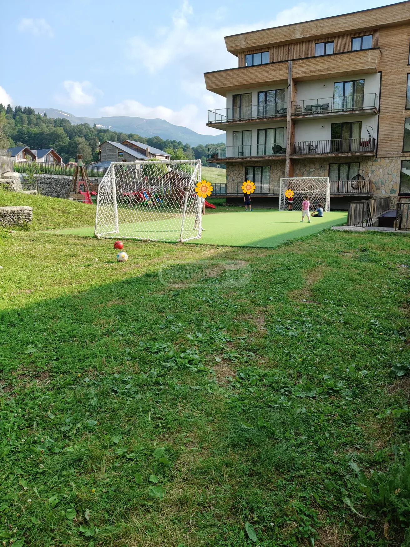 2 Room Apartment For Rent In Bakuriani view 11