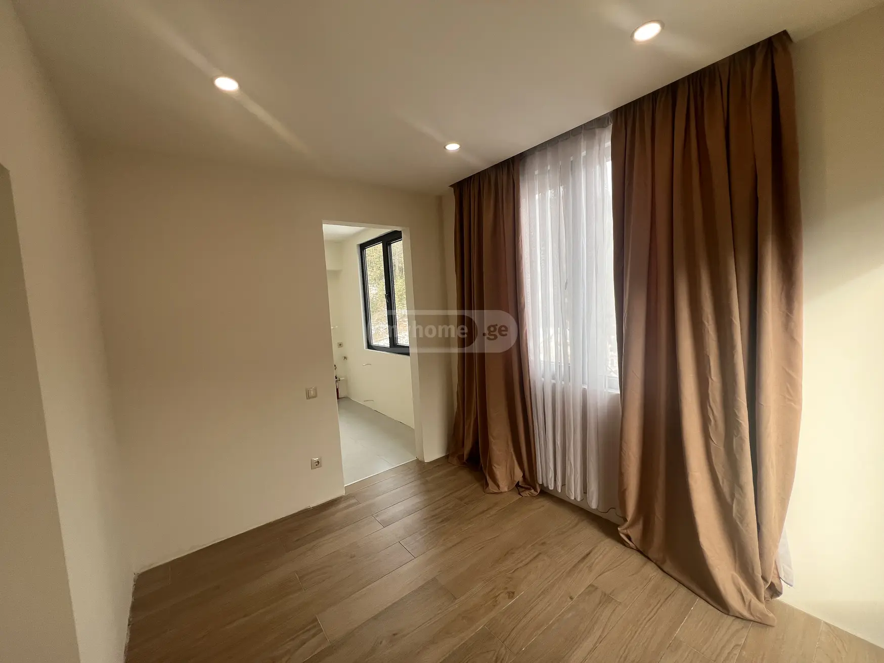 4 Room Apartment For Sale view 12