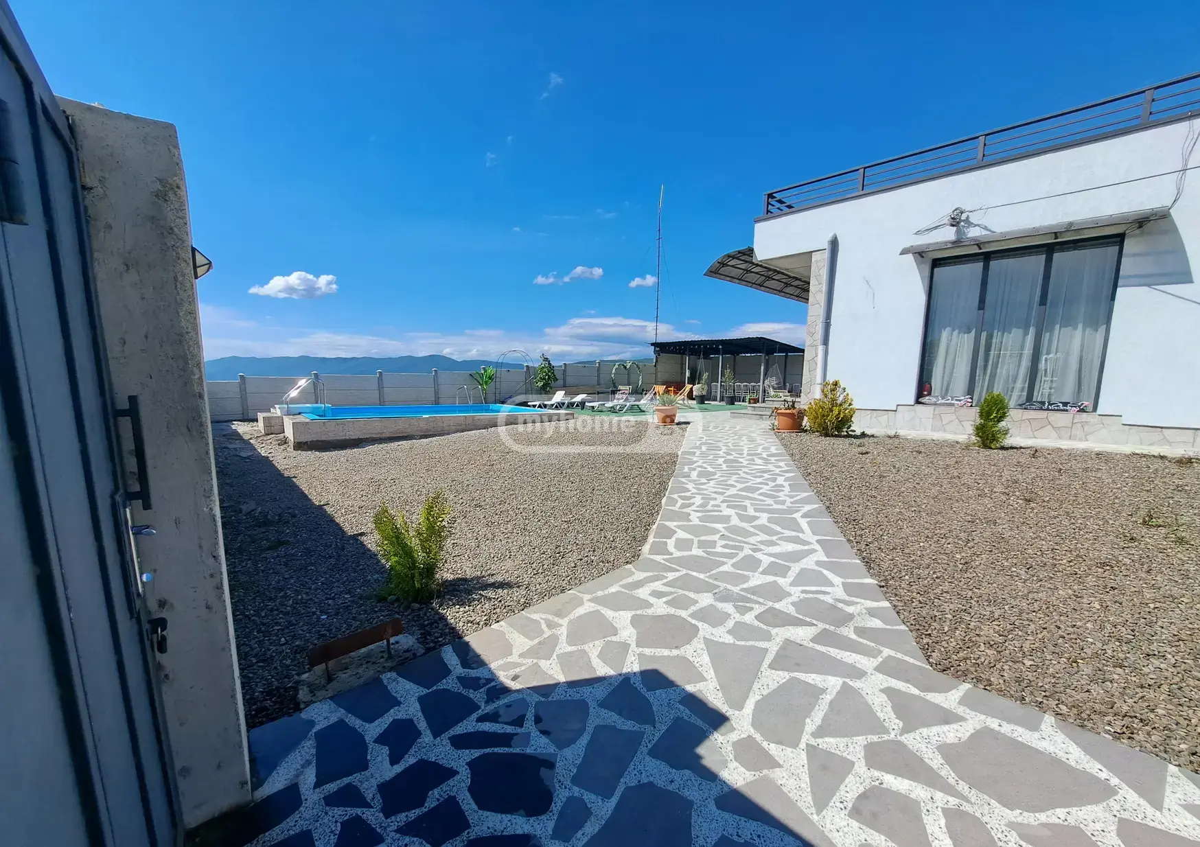 3 Room Private House Daily Rent In Varketili view 8