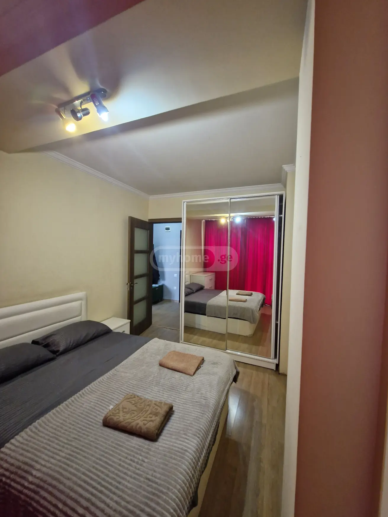 2 Room Apartment Daily Rent In Varketili view 1