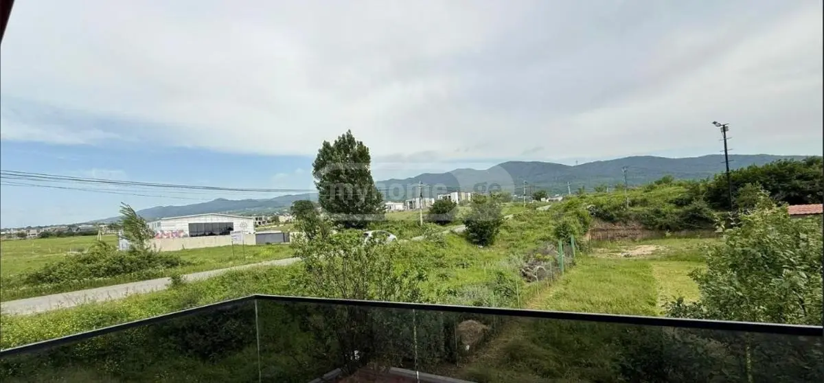 6 Room Country House For Sale view 9