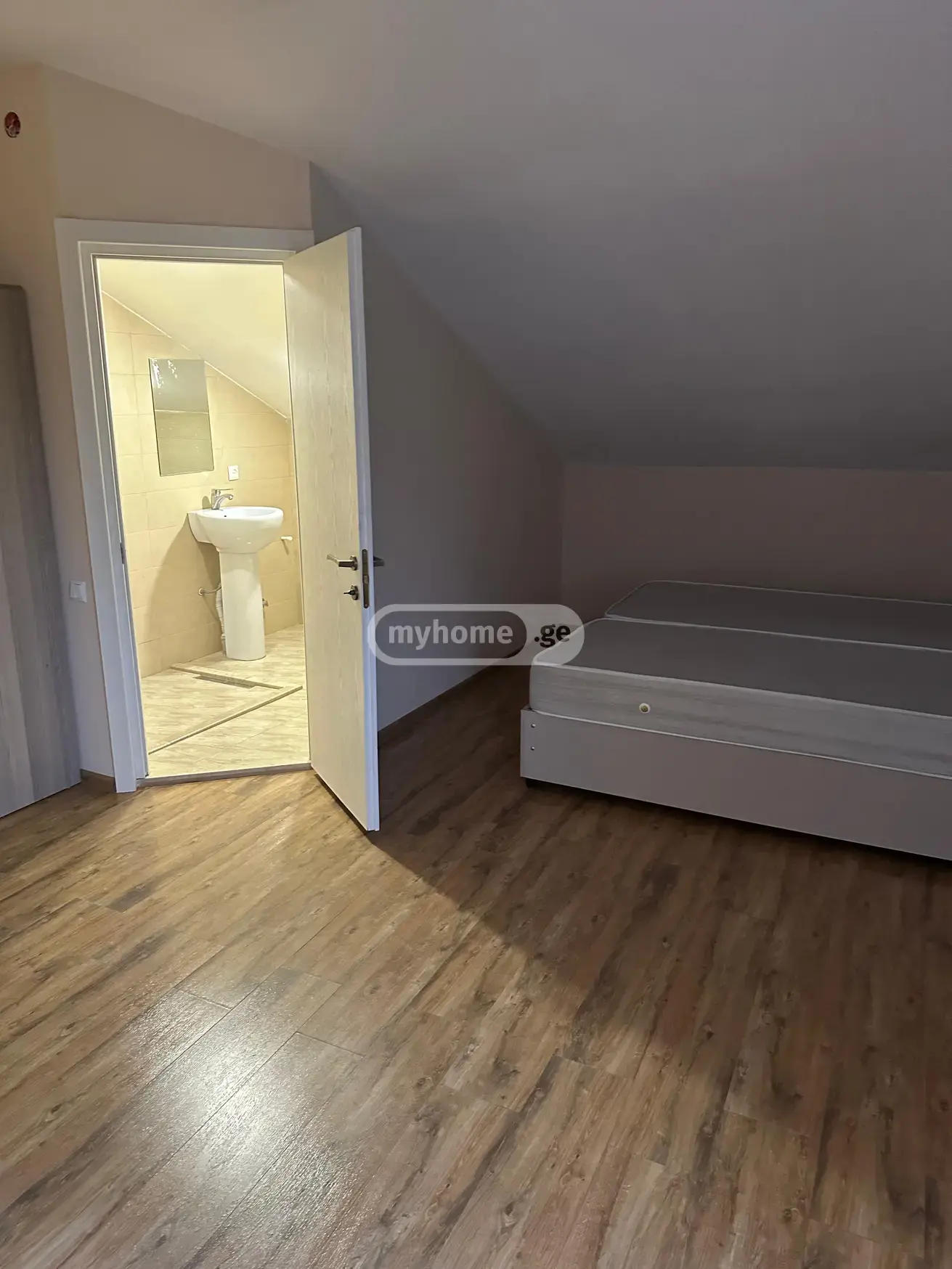 10+ Room Hotel For Rent In Saburtalo view 10
