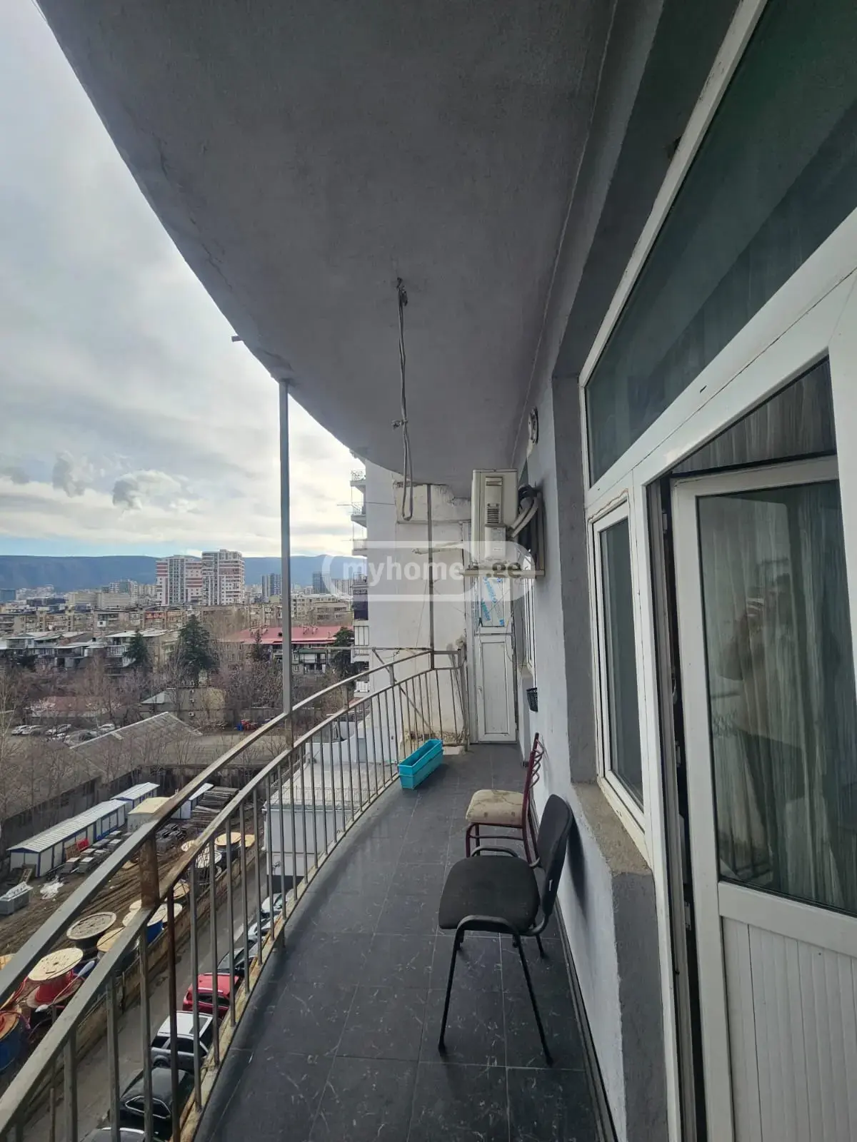 3 Room Apartment For Rent In Didube view 11