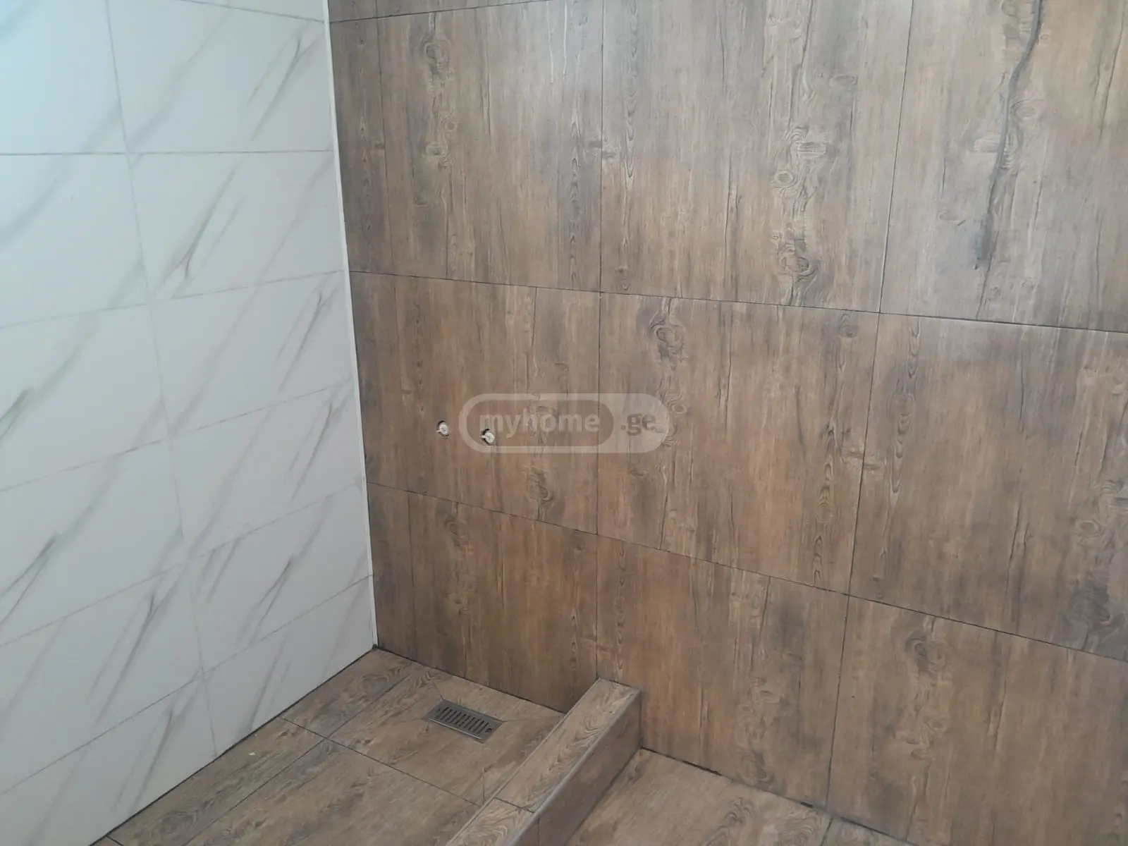 4 Room Private House For Sale view 9