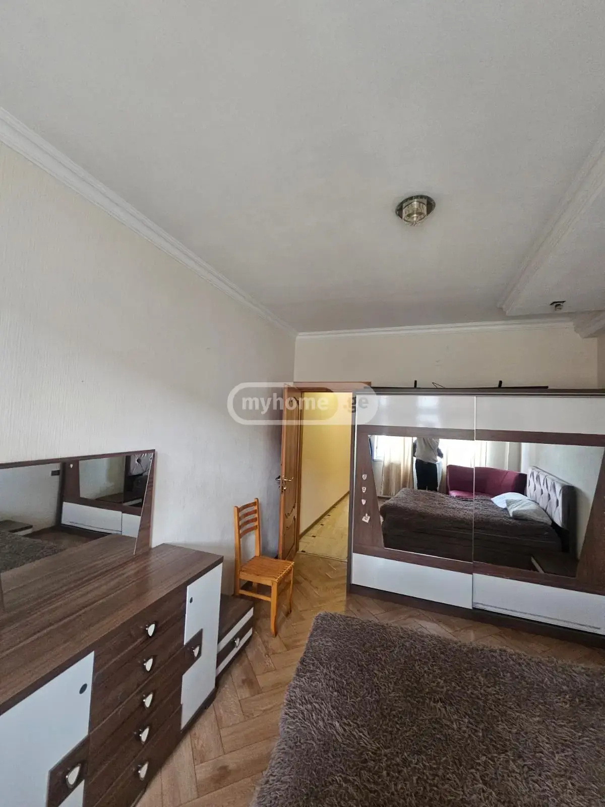 3 Room Apartment For Rent In Didube view 8