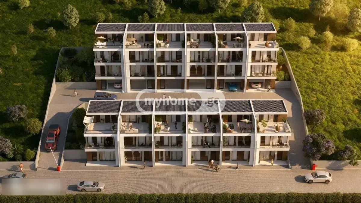 7 Room Hotel For Sale view 1