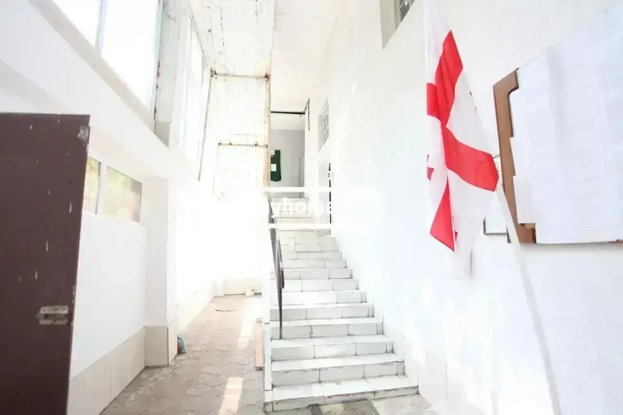10+ Room Hotel For Rent In Gldani view 6