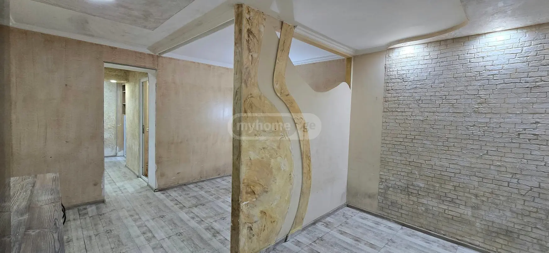 2 Room Apartment For Sale view 3