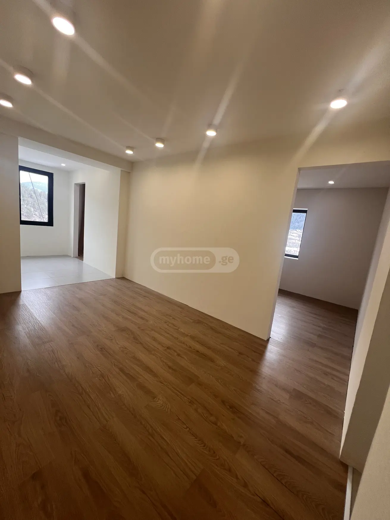 4 Room Apartment For Sale view 5