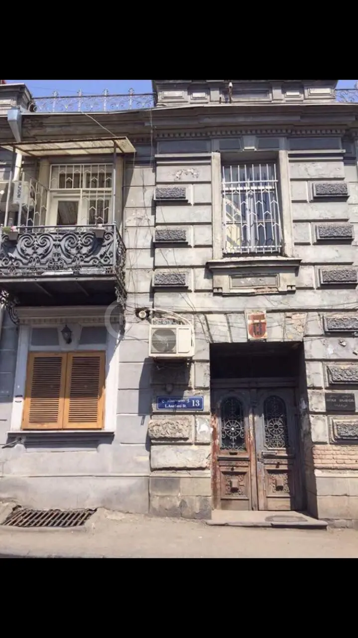 3 Room Apartment For Rent In Sololaki view 6