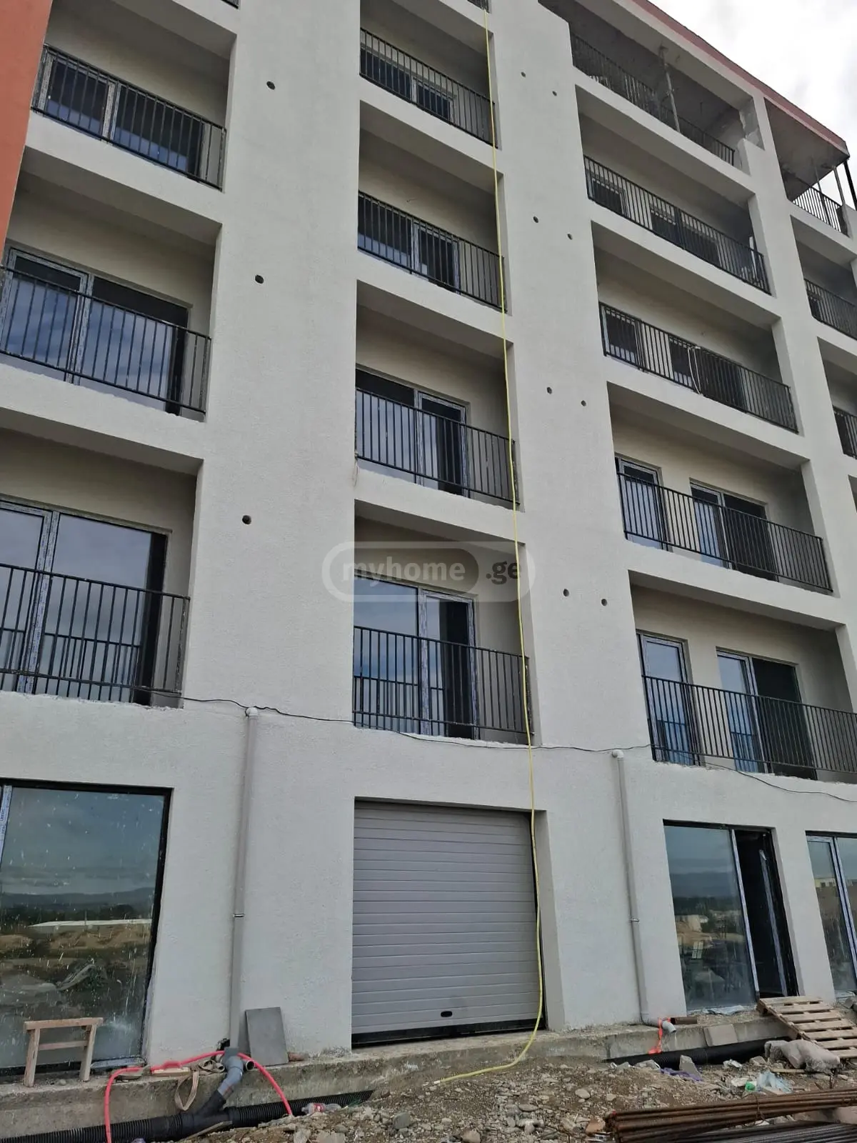 1 Room Apartment For Sale view 1