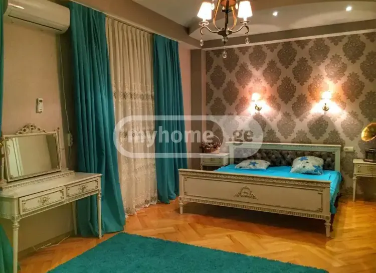 7 Room Private House For Rent In Isani view 3