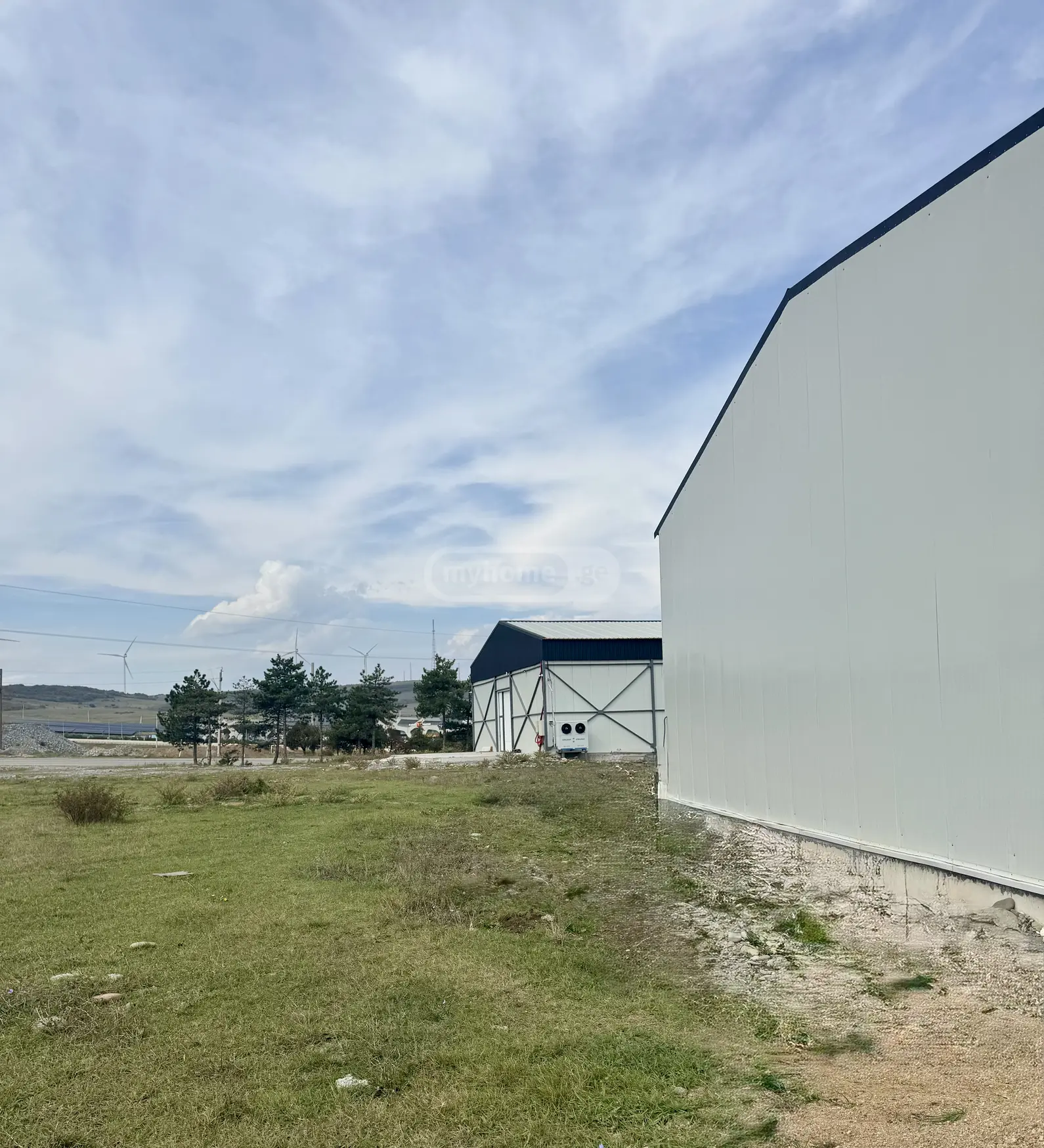Universal Commercial Area For Rent In Gori view 4
