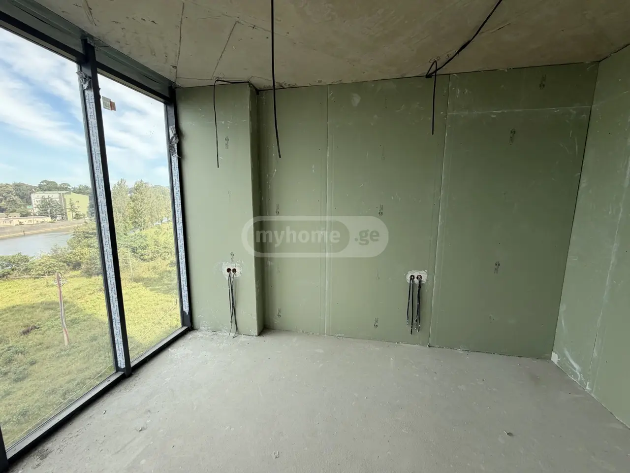 2 Room Apartment For Sale view 9