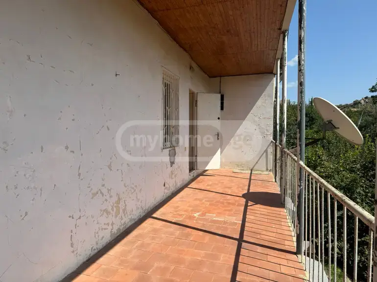 4 Room Private House For Sale view 4