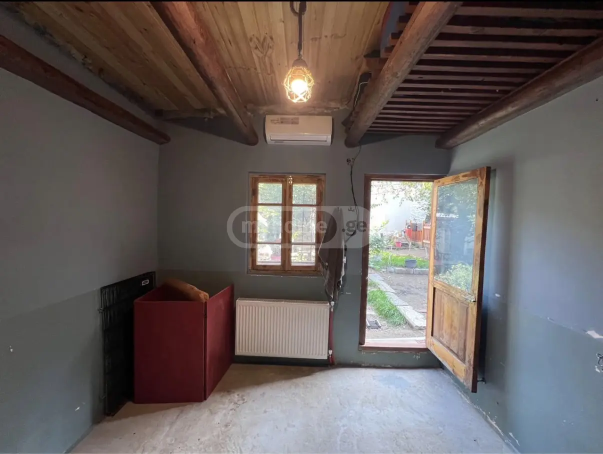 8 Room Private House For Sale view 8