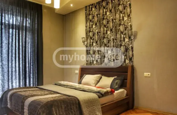7 Room Private House For Rent In Isani view 4