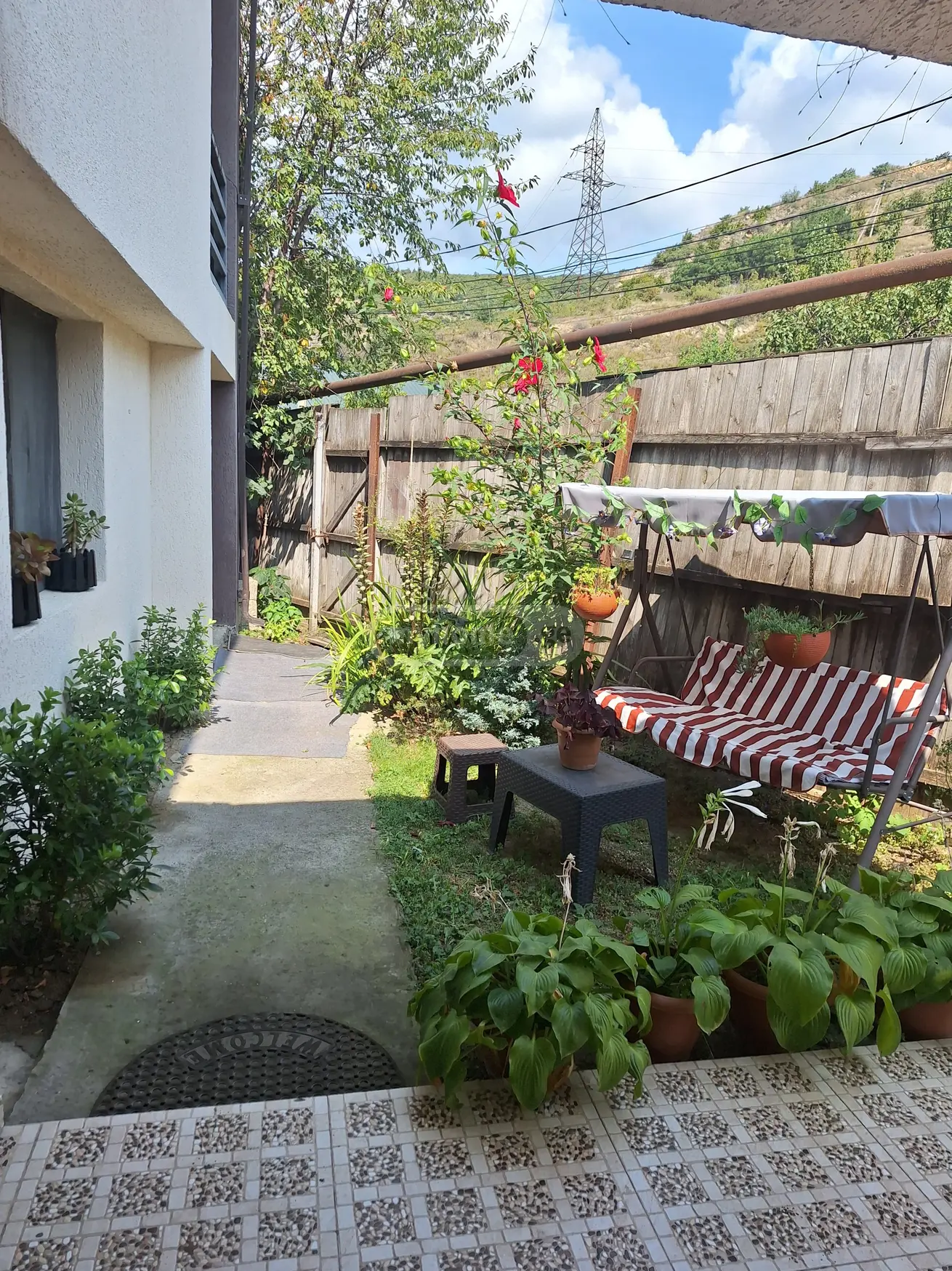 5 Room Private House For Sale view 16