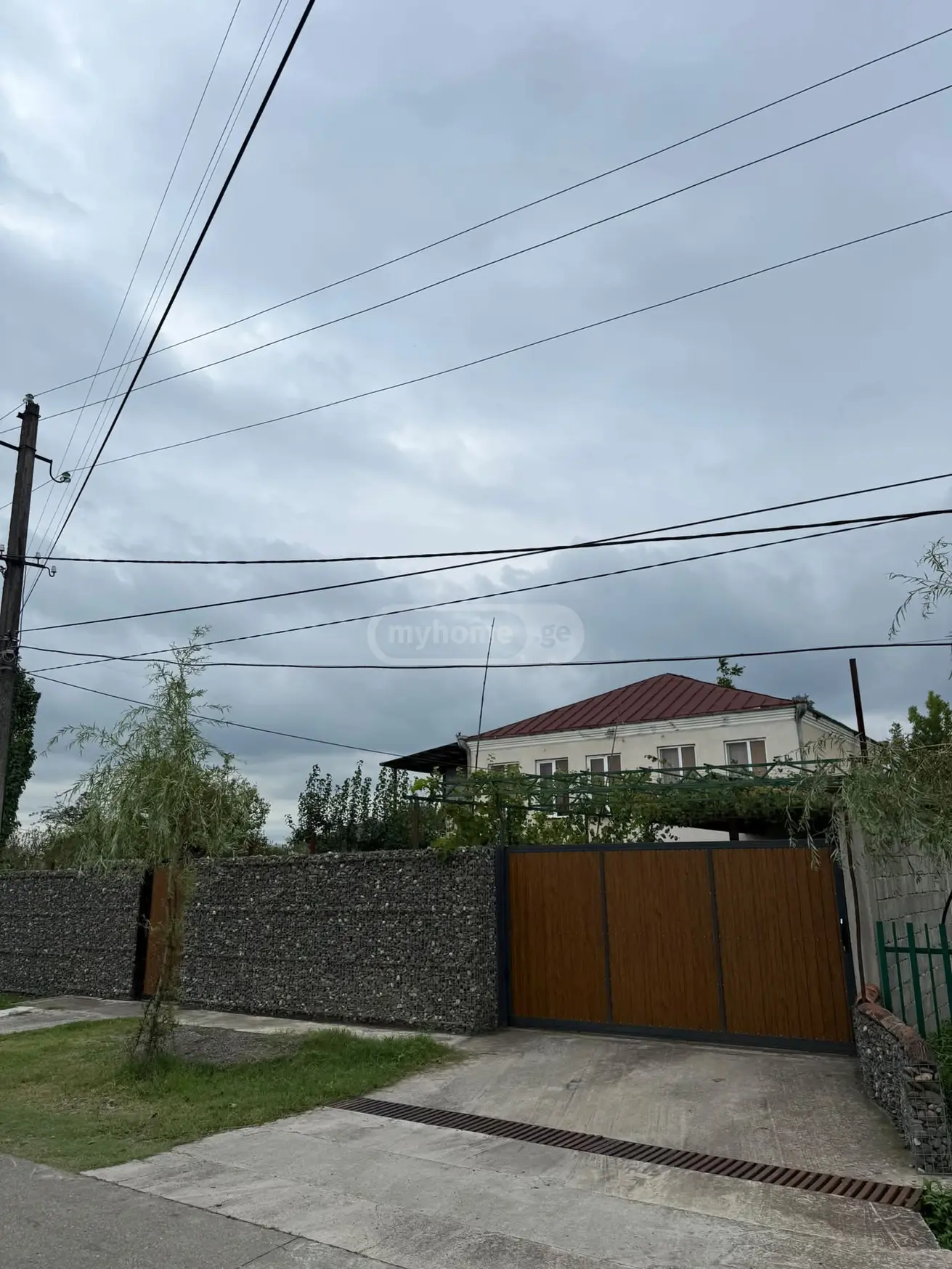 10+ Room Private House For Sale In Tskaltubo view 1