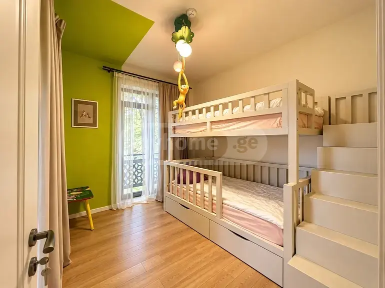 5 Room Private House For Sale view 13
