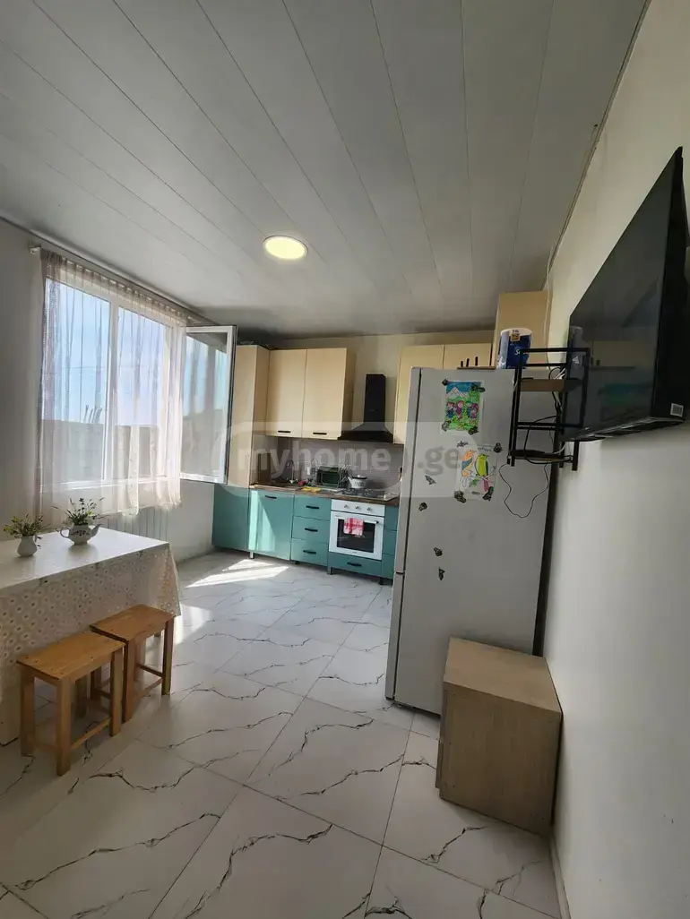 7 Room Private House For Sale view 8