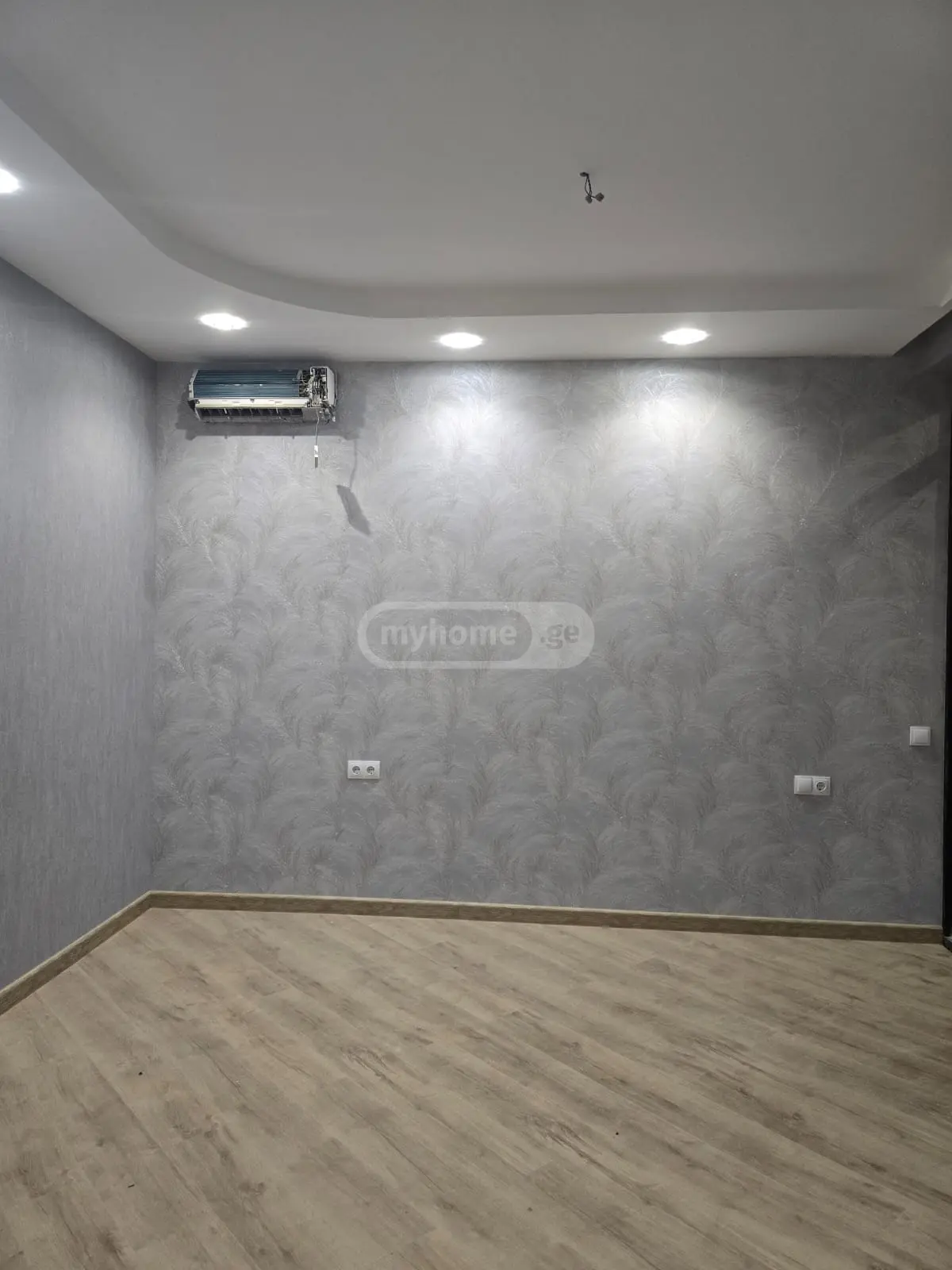6 Room Private House For Sale view 11