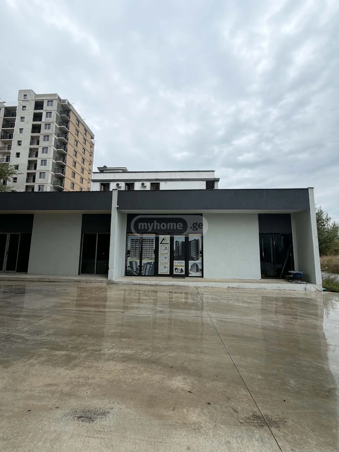Universal Commercial Area For Sale In Gori view 1
